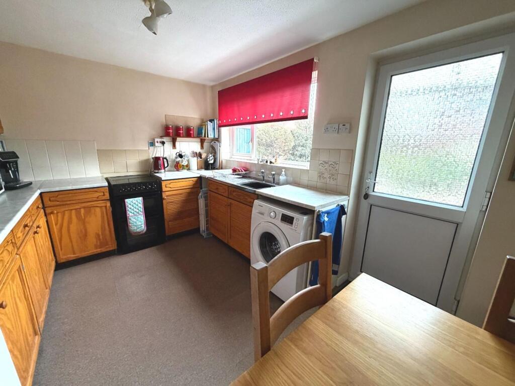 Additional image 5 of Pine Close, Street