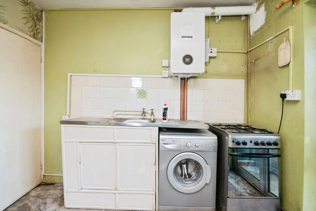 Additional image 10 of Bromsgrove Road, Redditch, Worcestershire, B97