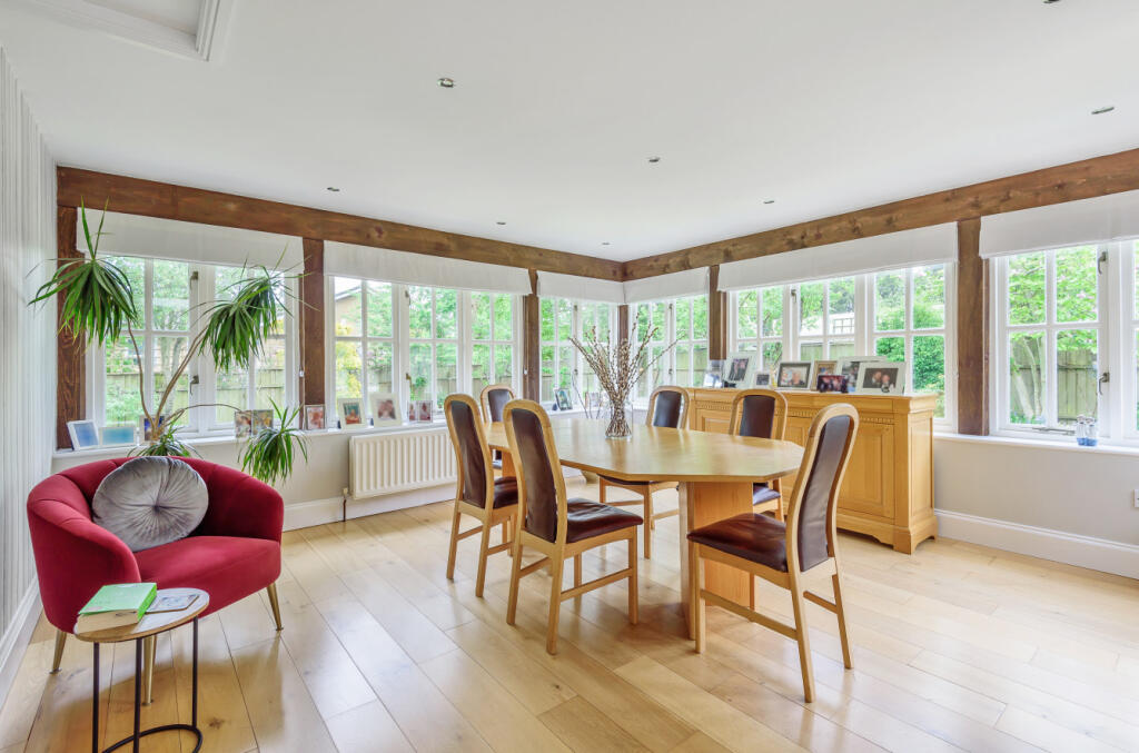 Additional image 4 of Oakridge Park, Yeovil, Somerset, BA21