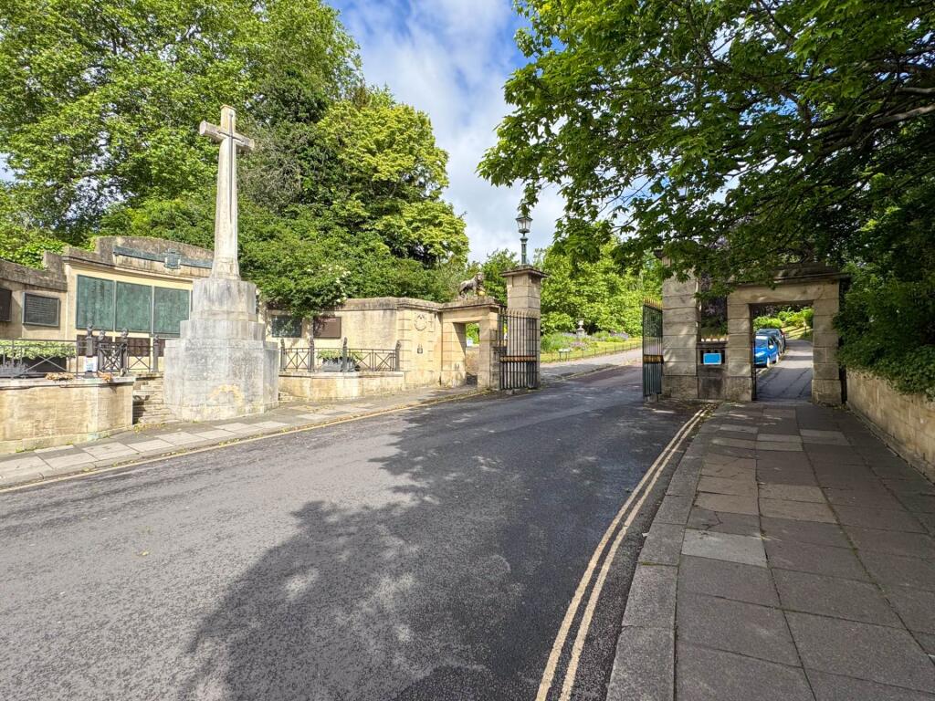 Additional image 13 of Queens Parade, Bath