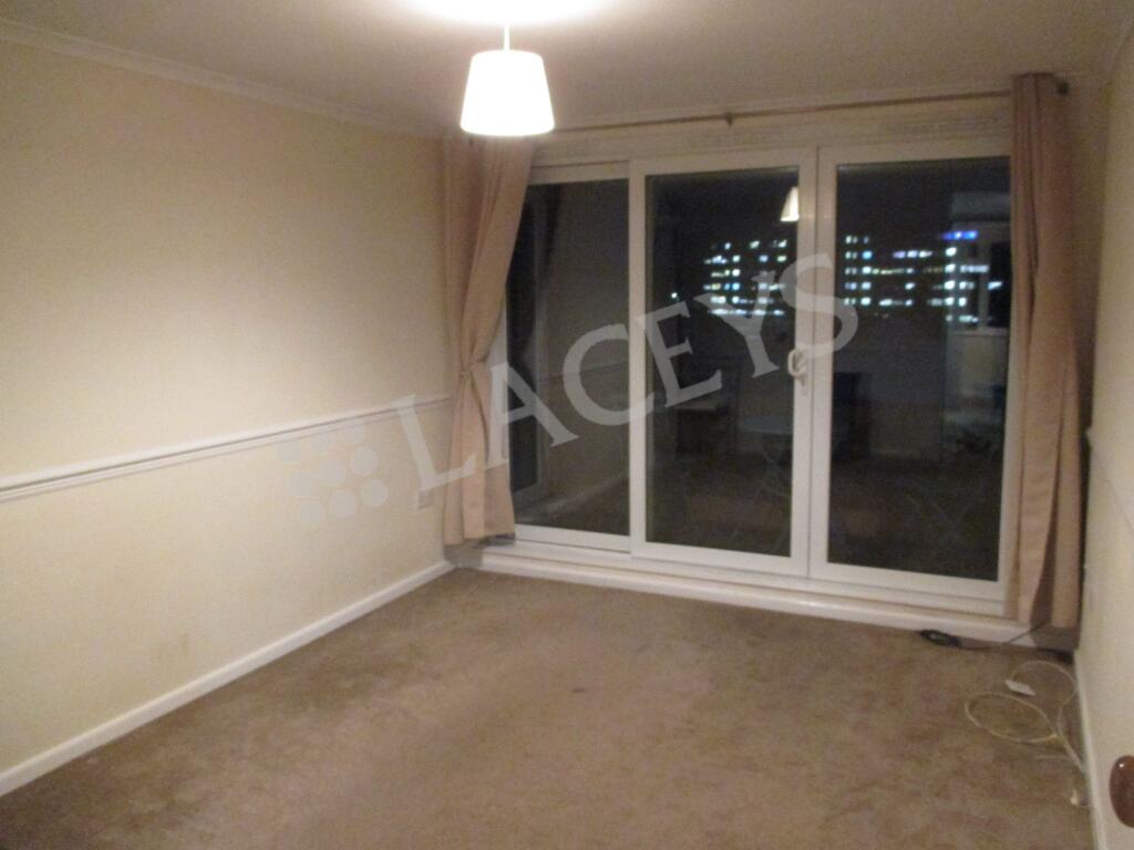 Additional image 4 of Flat 13, Blackdown House, Sparrow Road, Yeovil, Somerset, BA21 4BT