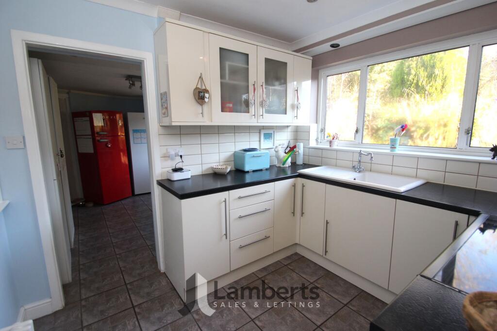 Additional image 3 of Wychwood Drive, Redditch, B97