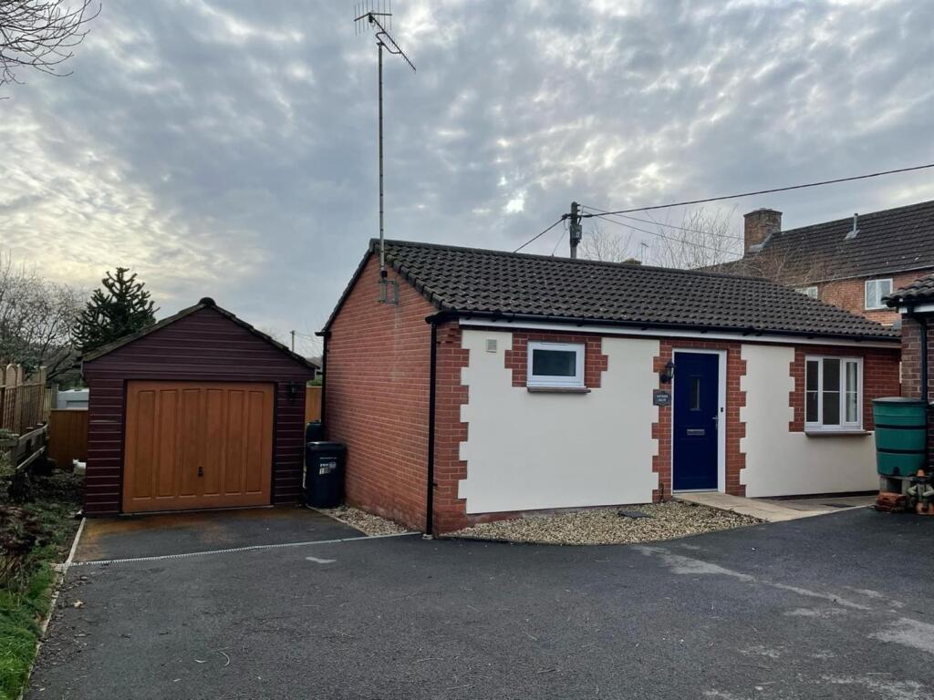 Additional image 12 of Brue Avenue, Bruton