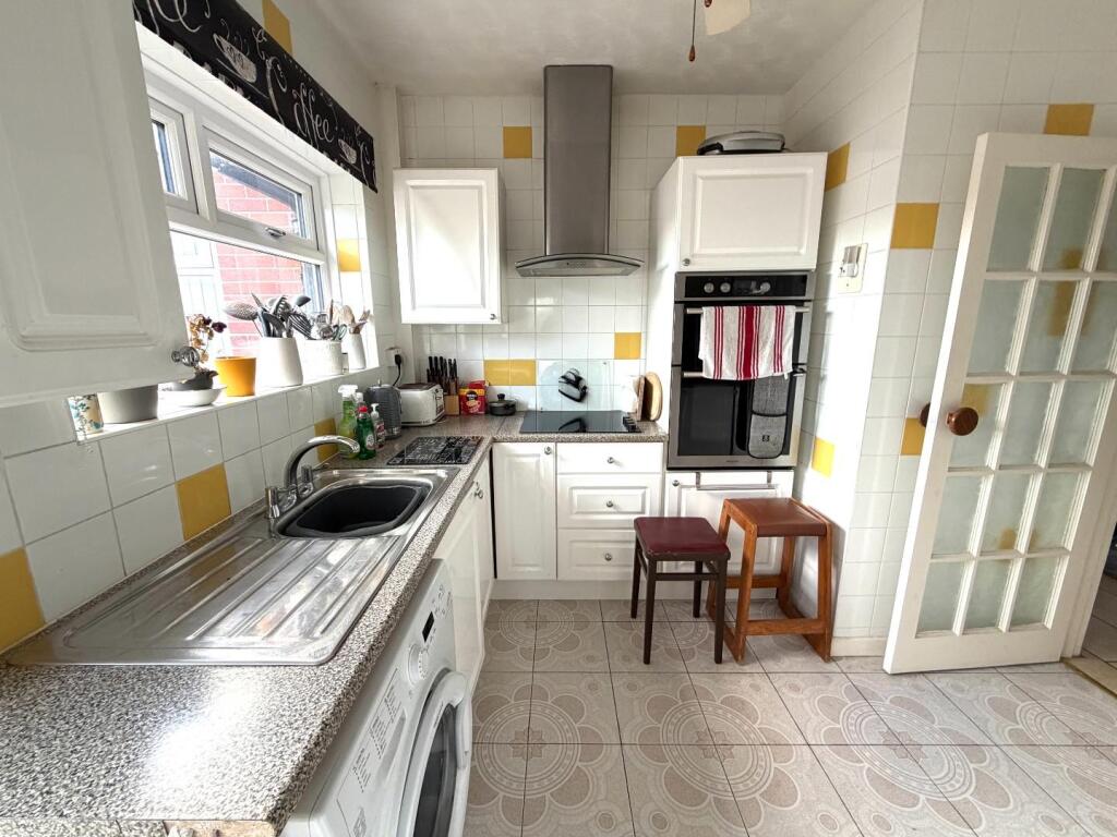 Additional image 4 of Stonehill, Street