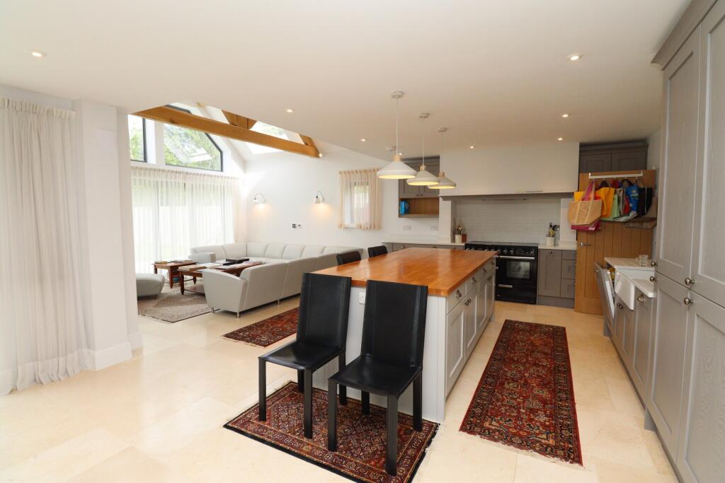 Additional image 2 of Higher Brooks, Street