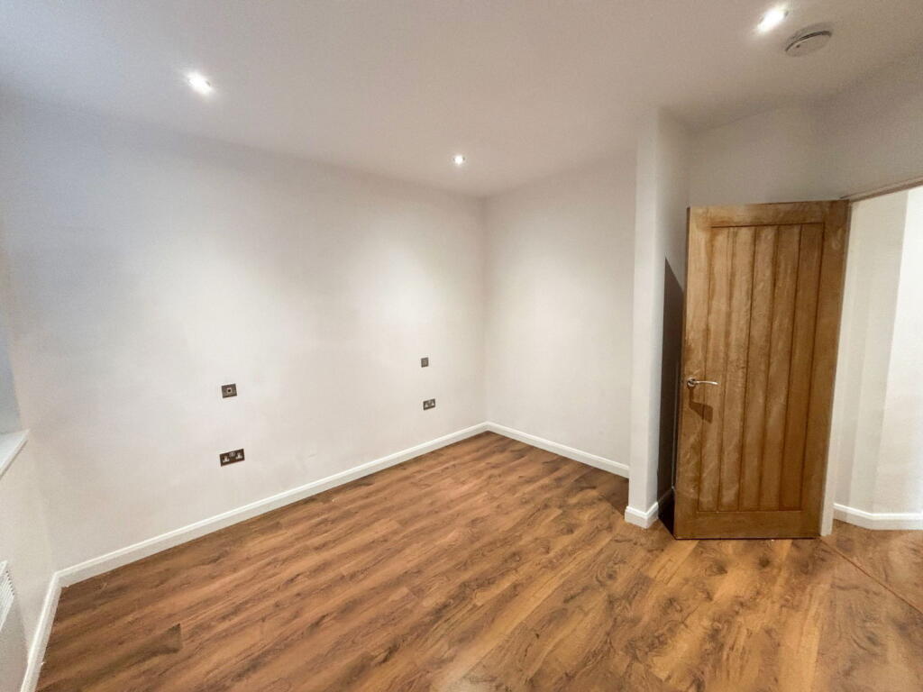 Additional image 6 of 38 Threadneedle House, Alcester Street, Redditch, B98 8BA