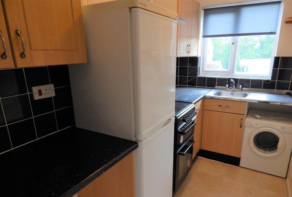 Additional image 3 of Rangeworthy Close, Redditch