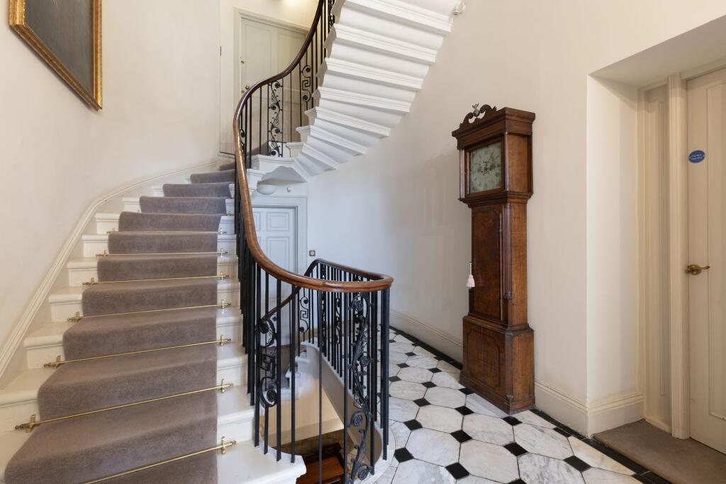 Additional image 16 of Royal Crescent, Bath, BA1