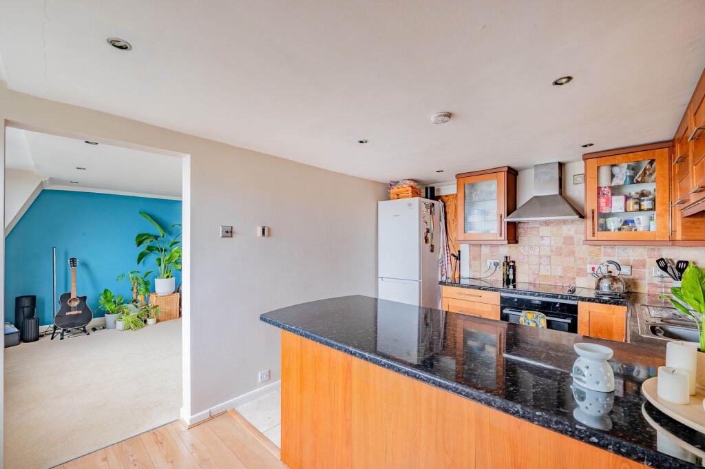 Additional image 9 of Camden Crescent