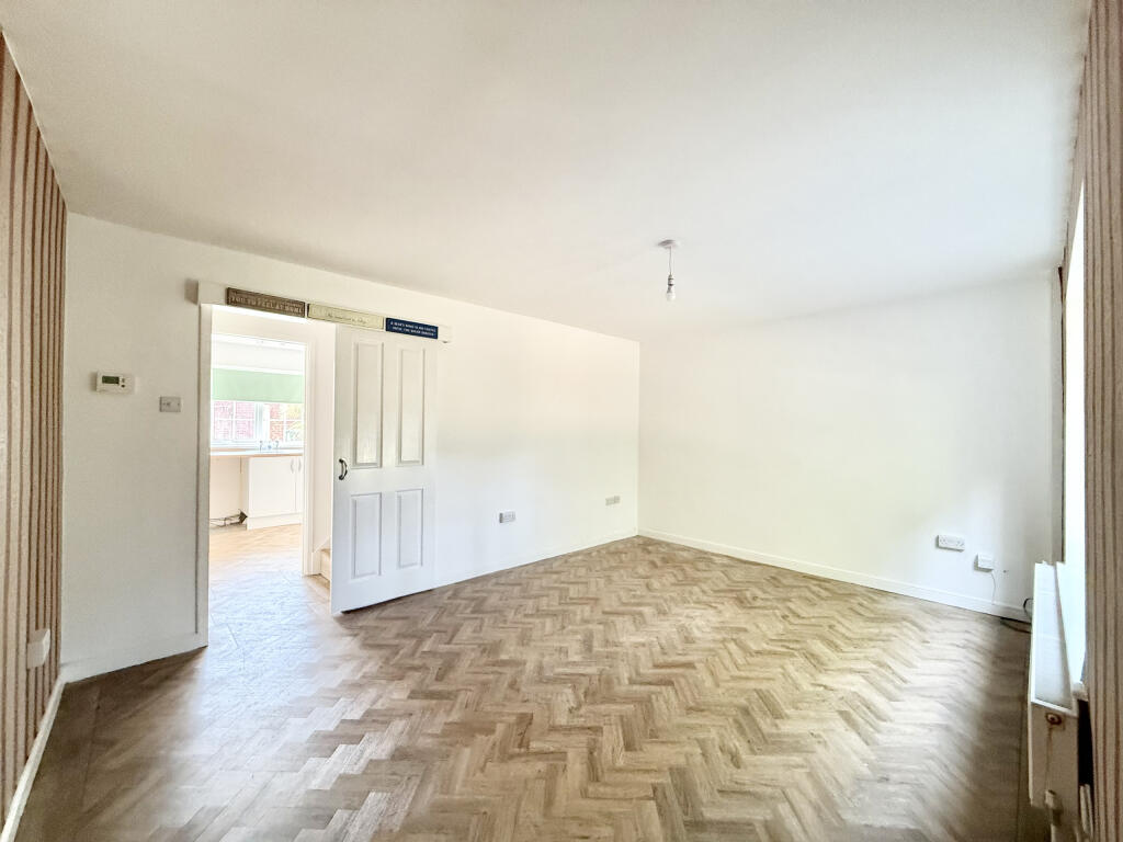 Additional image 4 of Holly Tree Walk, Yeovil, Somerset