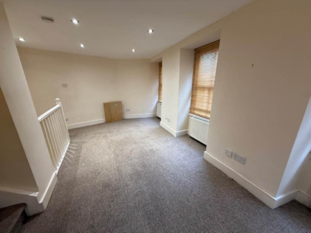 Additional image 7 of Frome