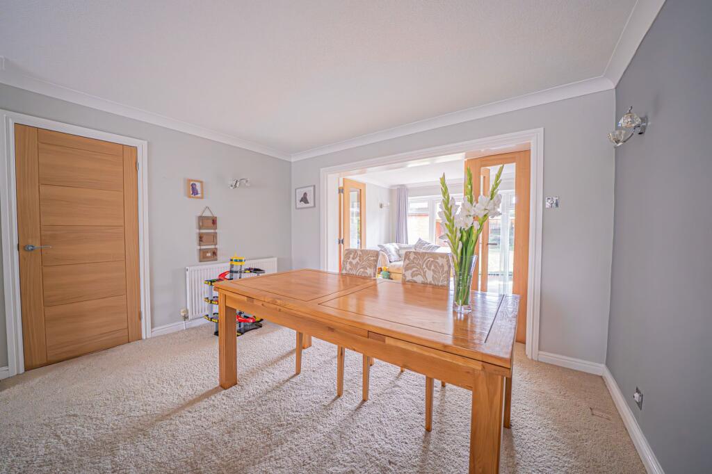 Additional image 8 of Stratford Road, Hockley Heath, B94