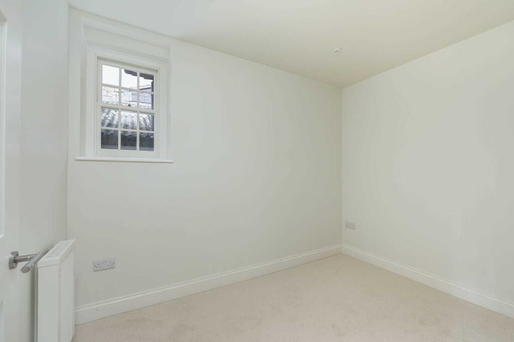 Additional image 9 of Piccadilly Place