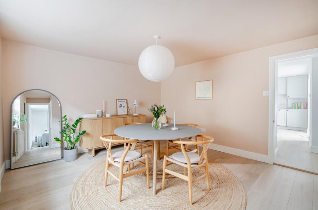 Additional image 5 of Quaperlake Street, Bruton, Somerset, BA10 0HA