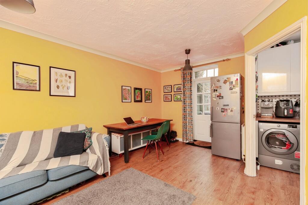 Additional image 5 of The Beeches, Warminster