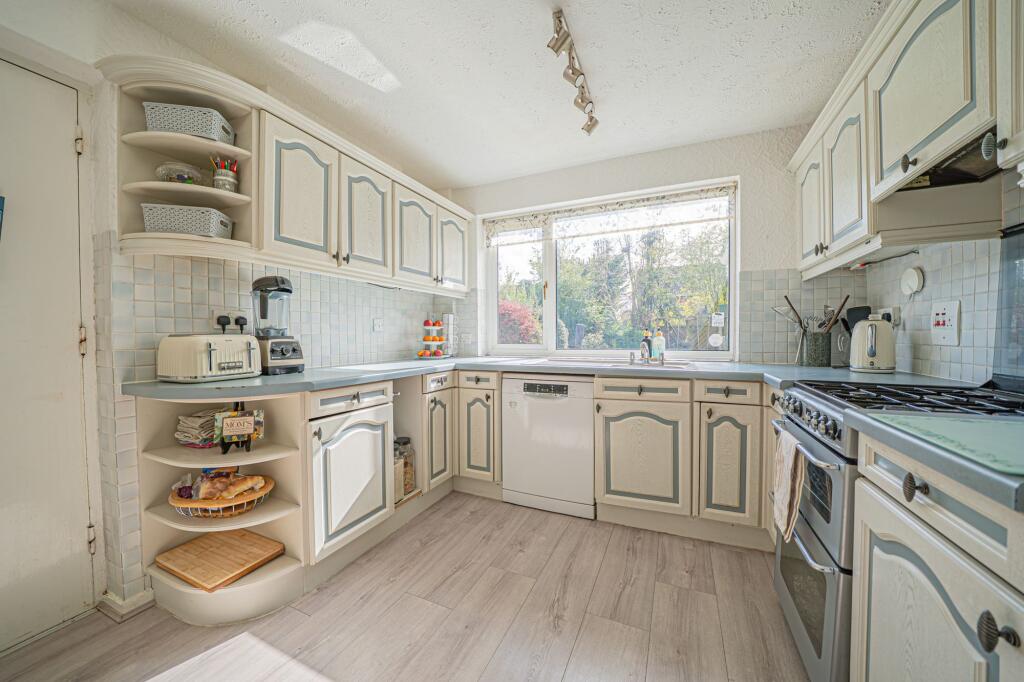 Additional image 35 of Hallcroft Way, Knowle, B93