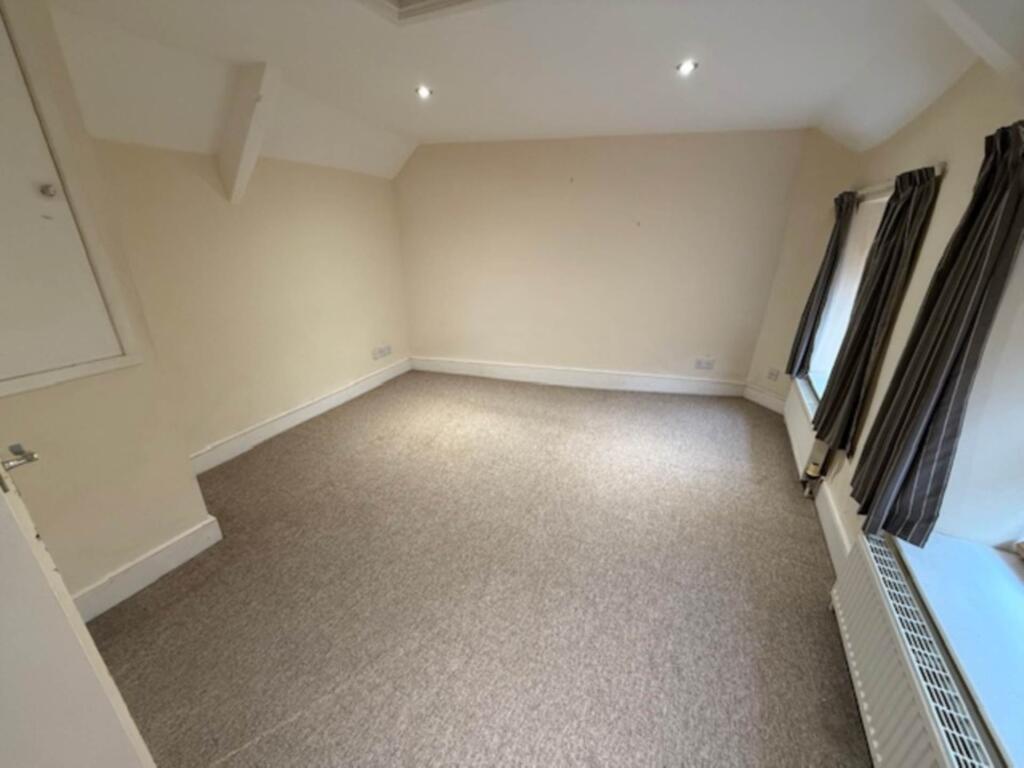 Additional image 5 of Frome