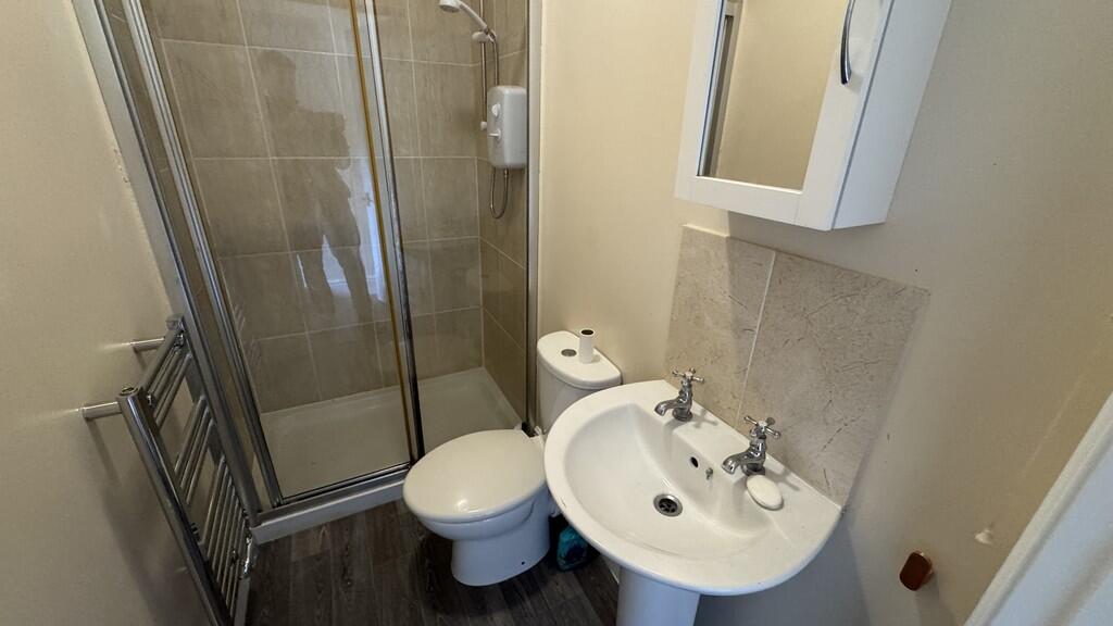 Additional image 6 of Bratton Road