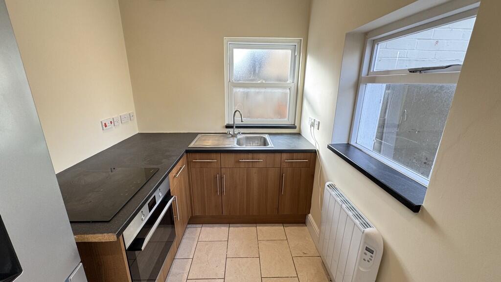 Additional image 2 of Bratton Road