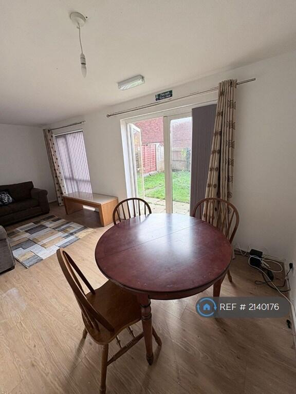 Additional image 4 of Kilpeck Close, Redditch, B98