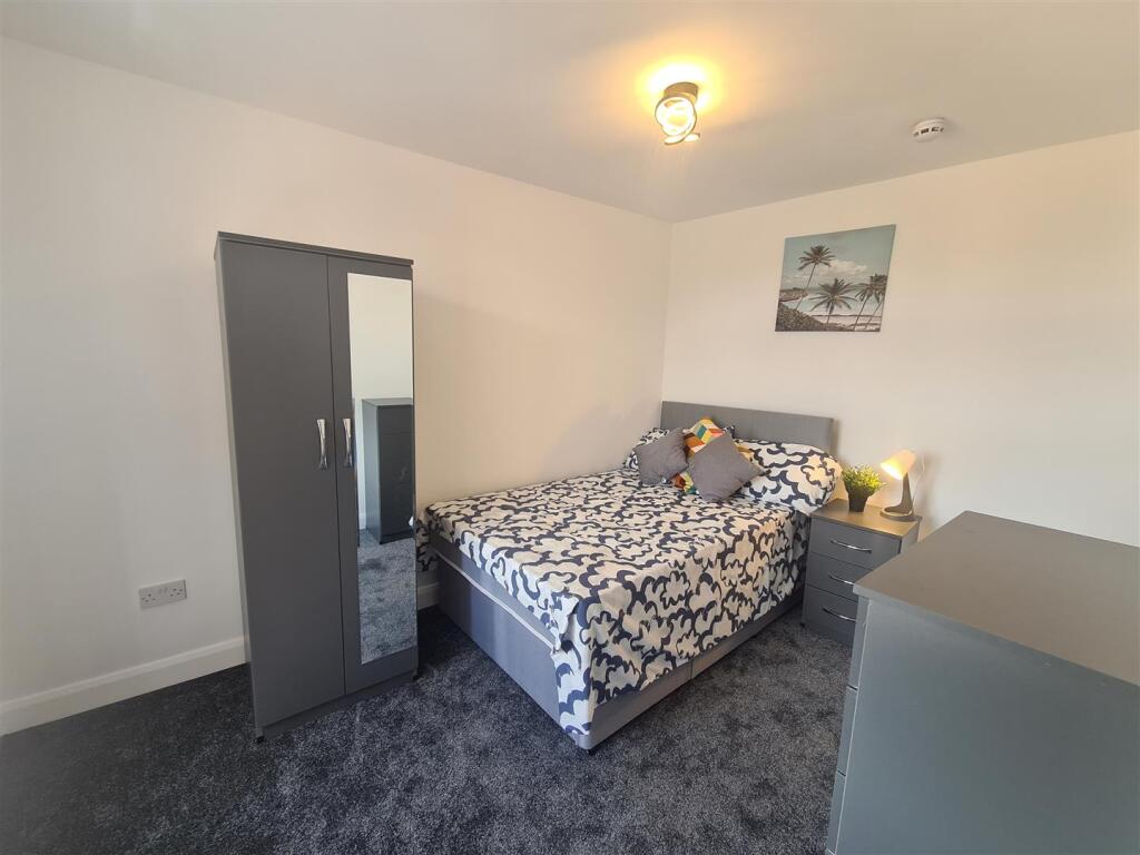 Additional image 9 of Mount Pleasant, Redditch