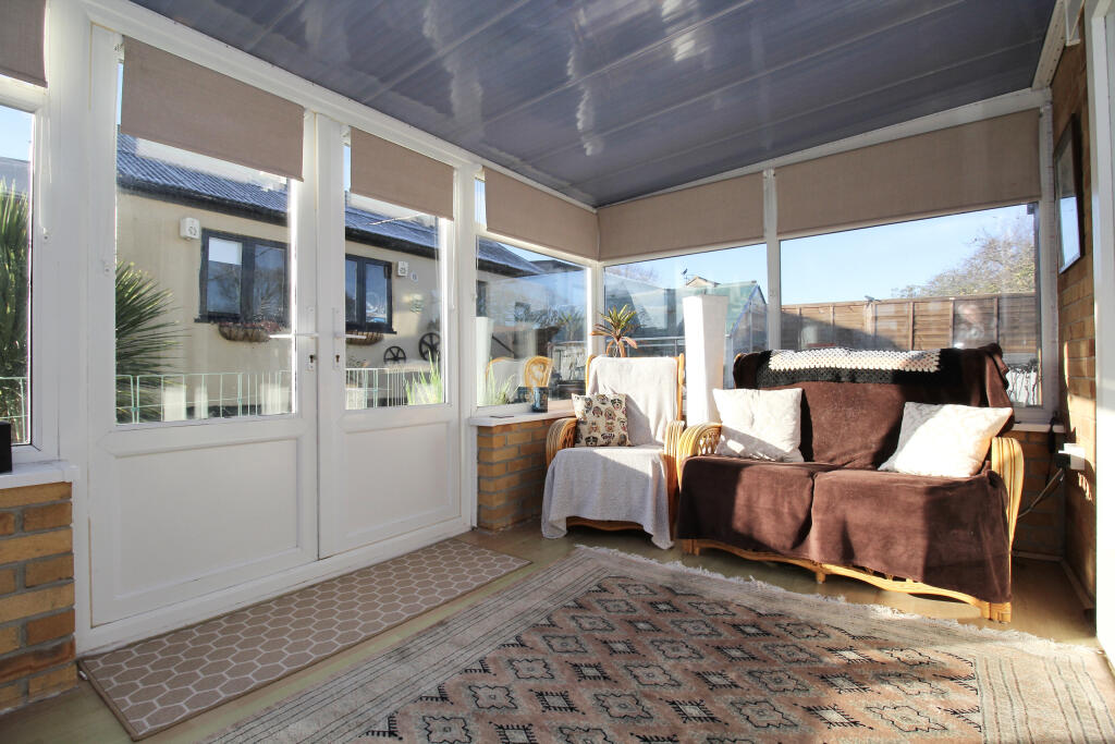 Additional image 14 of Oriel Road, Street