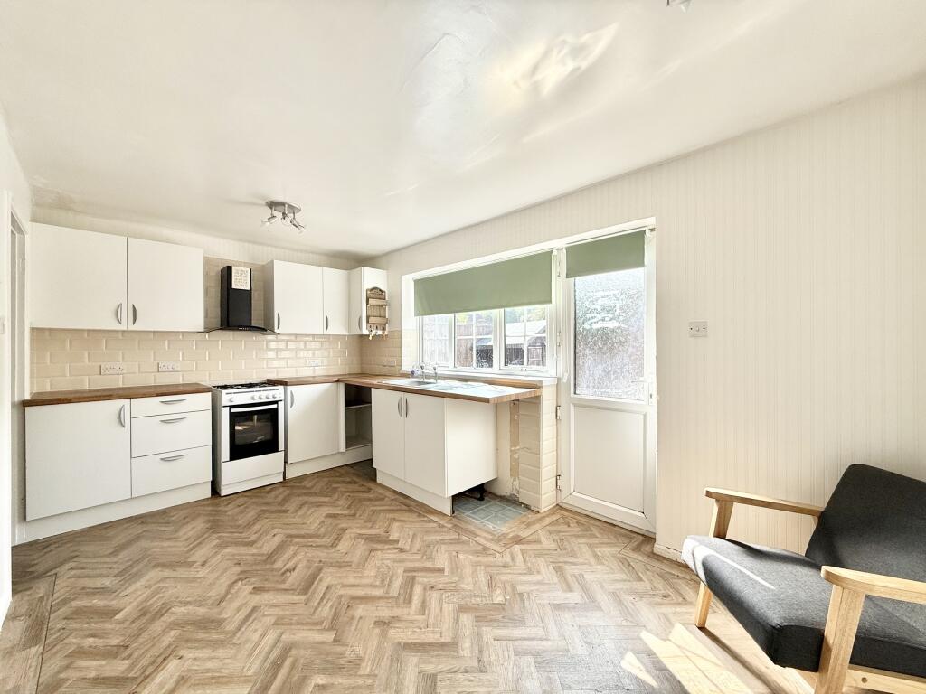 Additional image 21 of Holly Tree Walk, Yeovil, Somerset