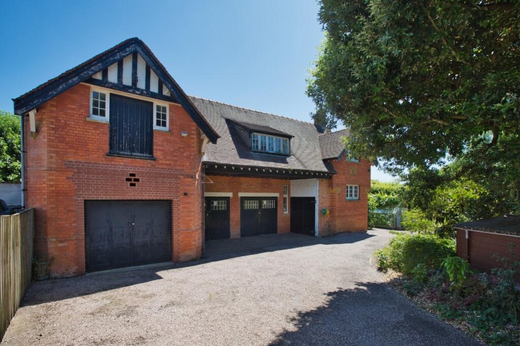 Additional image 27 of 21 Preston Road, Yeovil