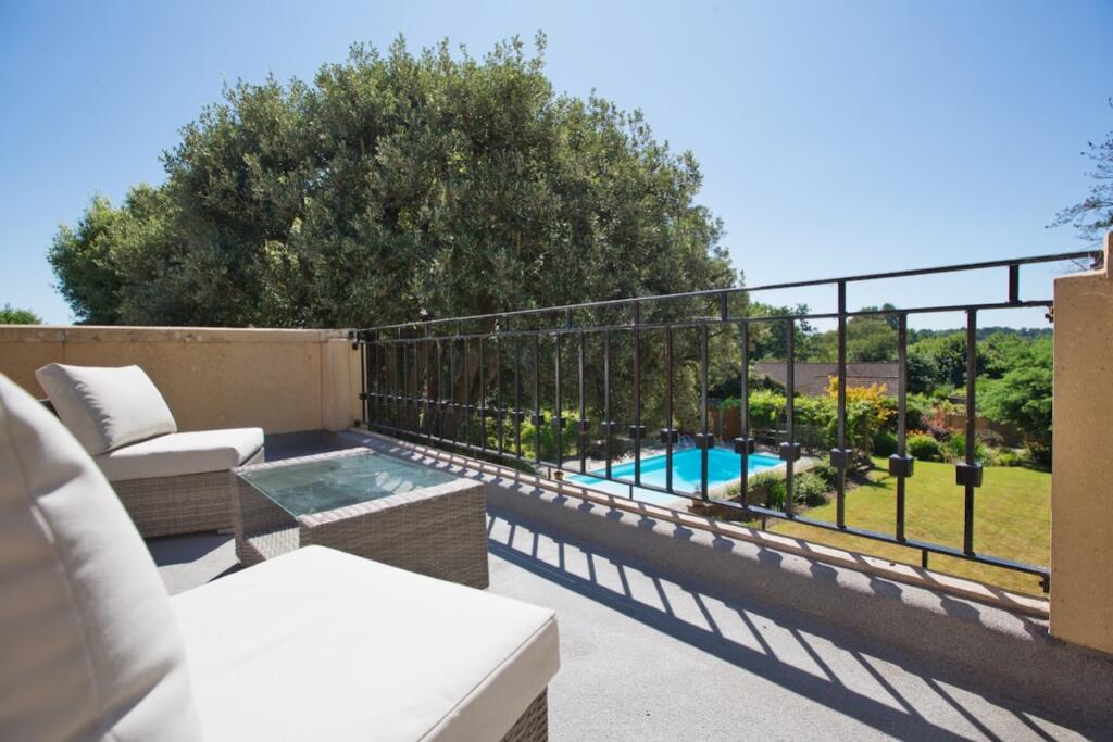 Additional image 5 of 21 Preston Road, Yeovil