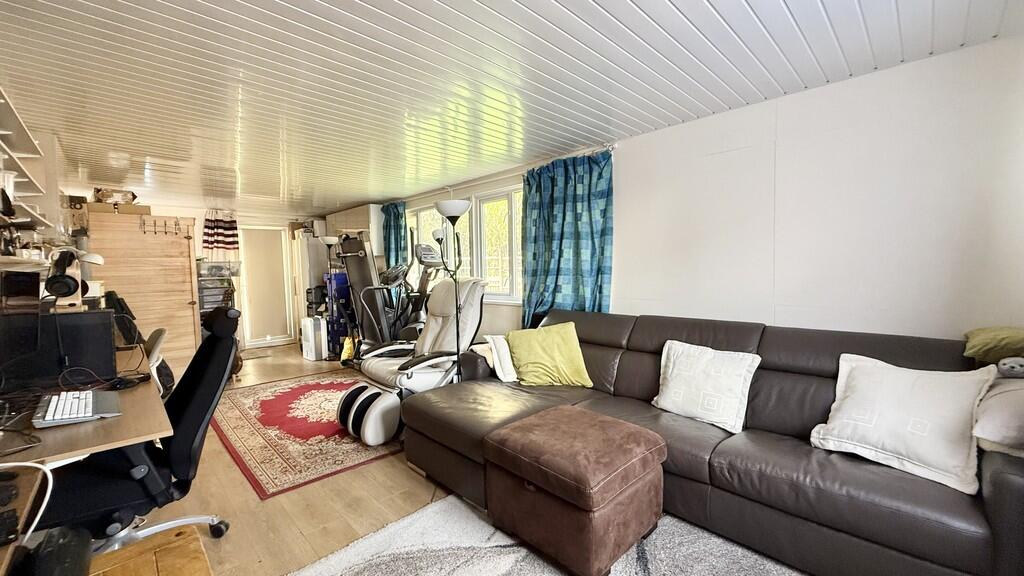 Additional image 19 of Station Road, Westbury