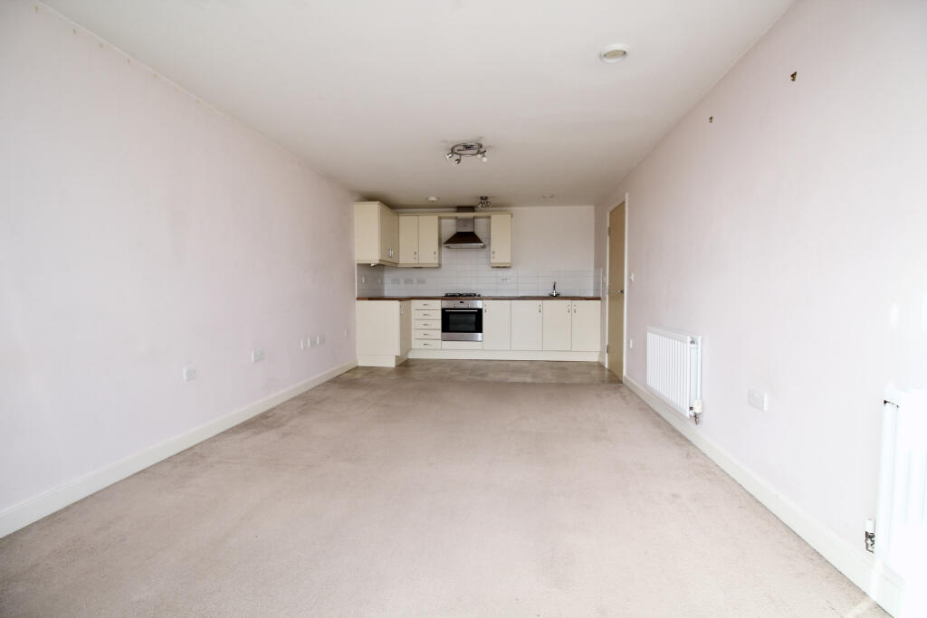 Additional image 4 of Lime Tree Square, Street