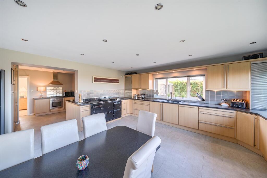 Additional image 2 of Combe Street Lane, Yeovil