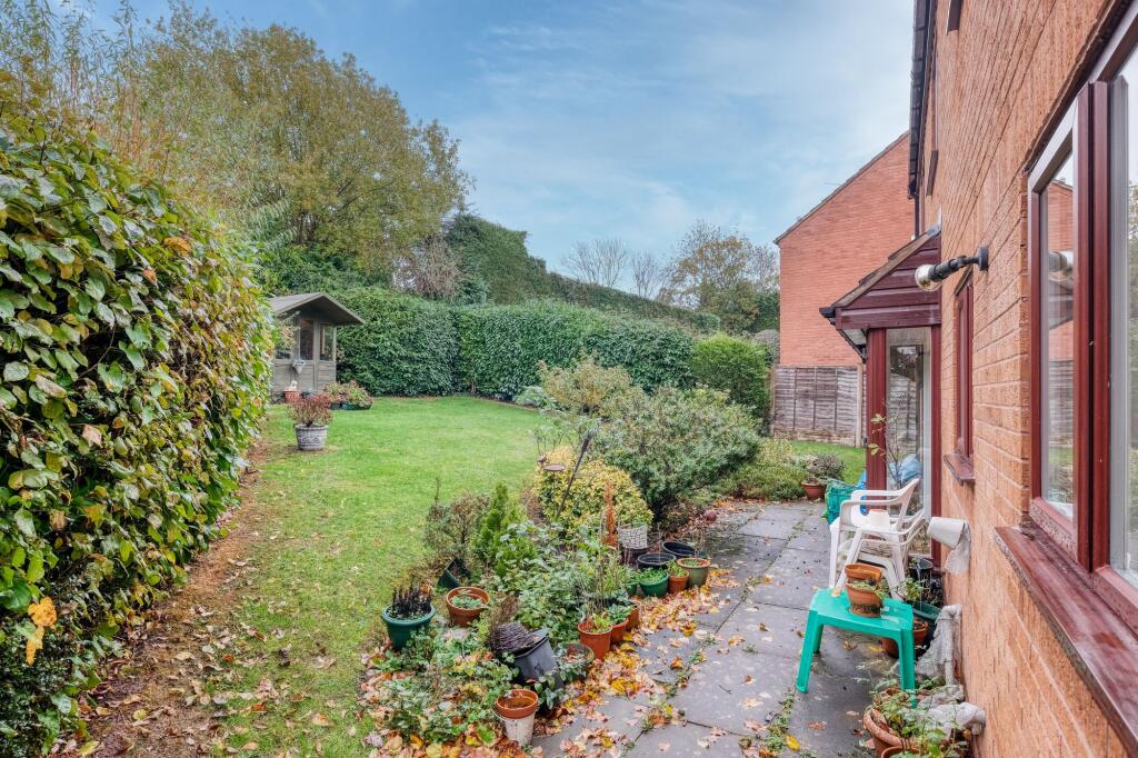 Additional image 8 of Brookfield Close, Hunt End, B97