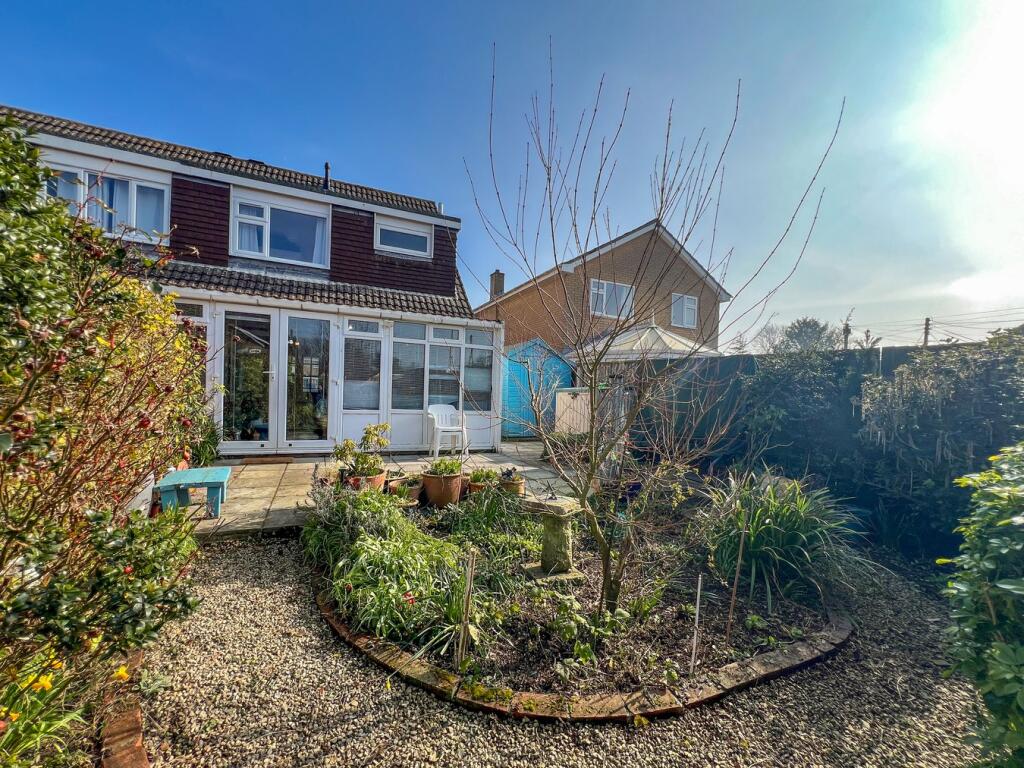 Additional image 24 of Pine Close, Street, BA16