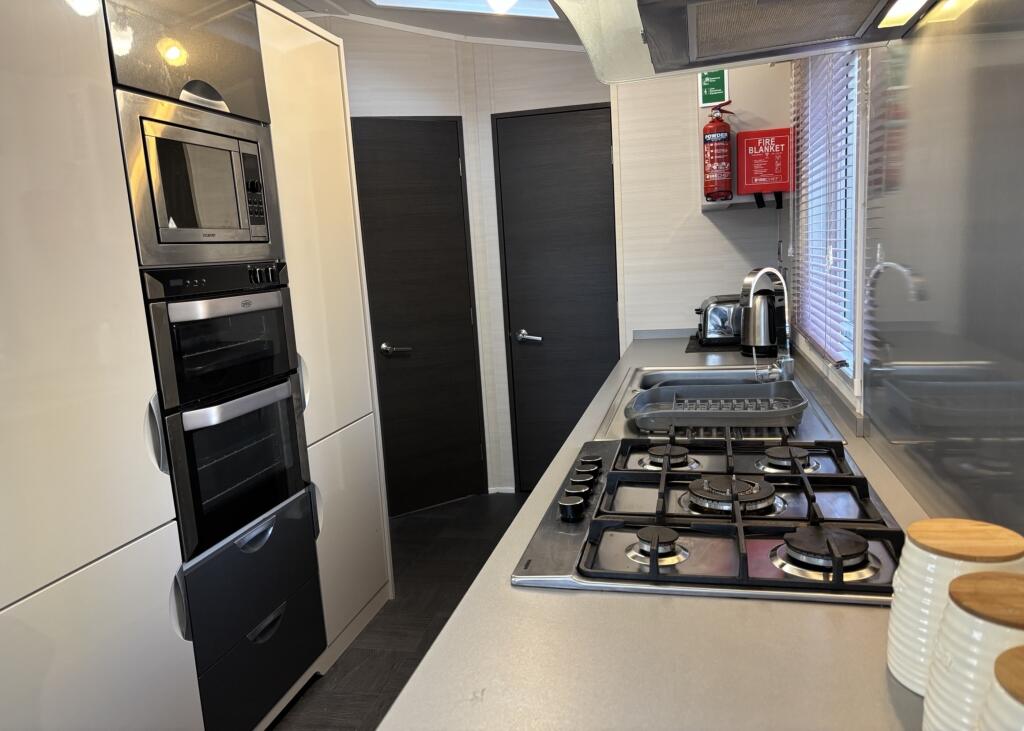 Additional image 4 of Carnaby Stamford, Brokerswood Holiday Park, Westbury, Longleat , Wiltshire, BA13 4EH