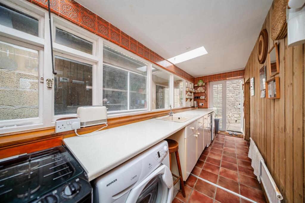 Additional image 8 of Church Street, Bradford on Avon