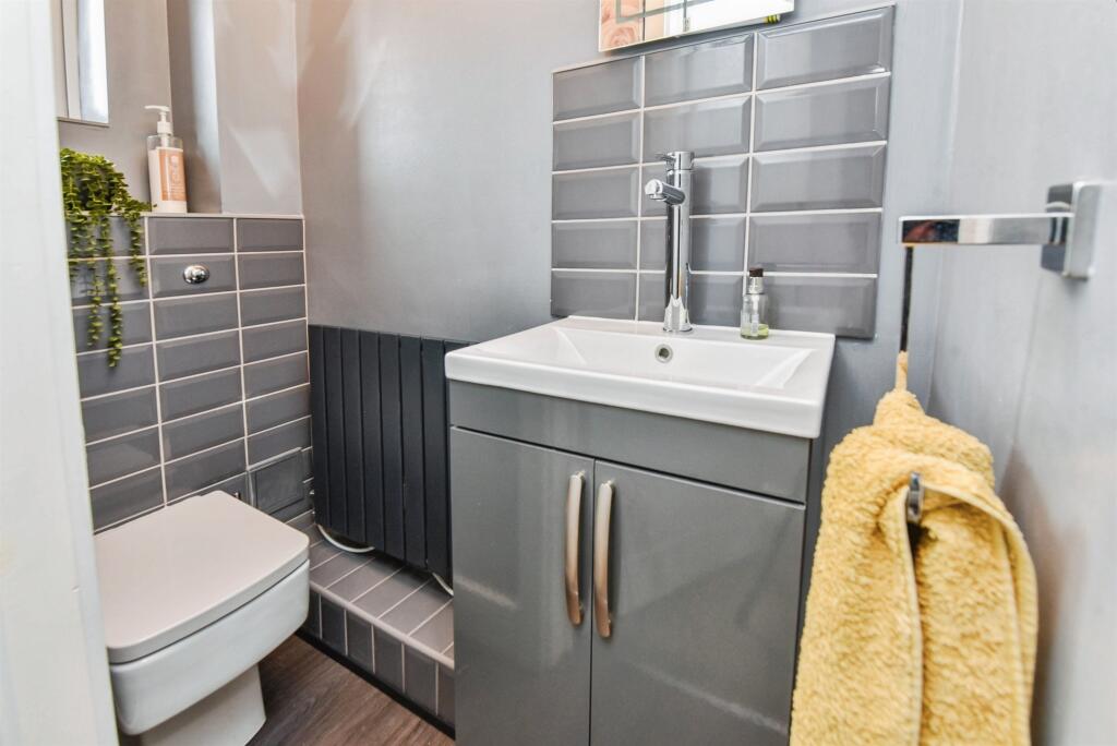 Additional image 14 of Meadow Close, Westbury