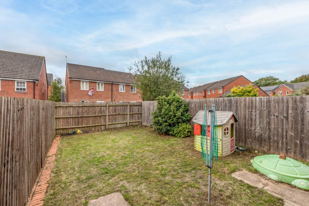 Additional image 13 of Hadlow Close, Greenlands, Redditch, B98