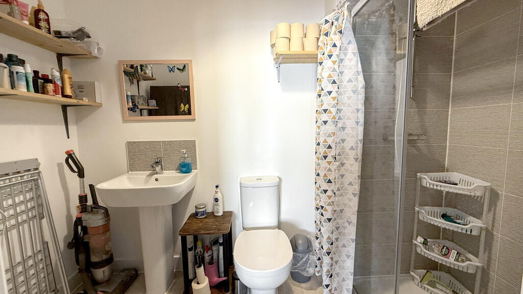 Additional image 6 of Swallows Rise, Westbury