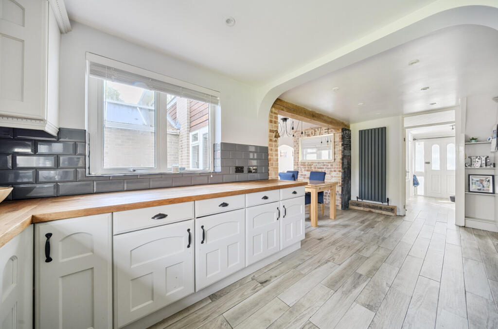 Additional image 5 of Manor Gardens, Warminster, BA12