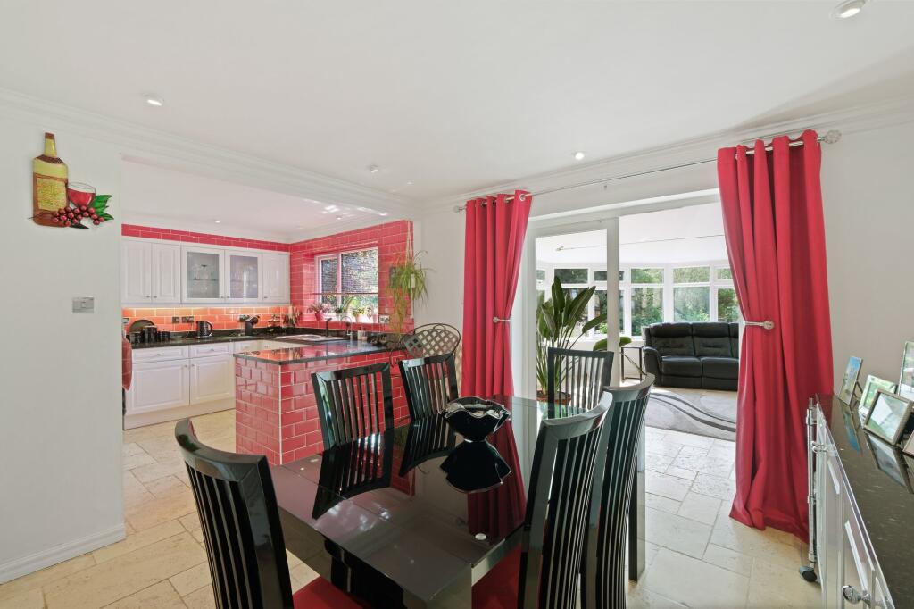 Additional image 5 of Chesterton Close, Redditch, B97