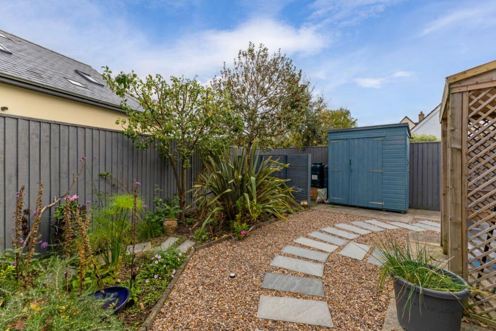 Additional image 19 of Higher Brooks, Street