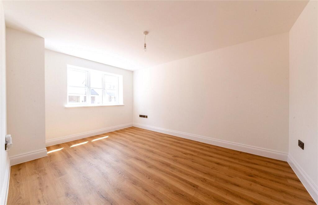 Additional image 2 of The Robins, Frome