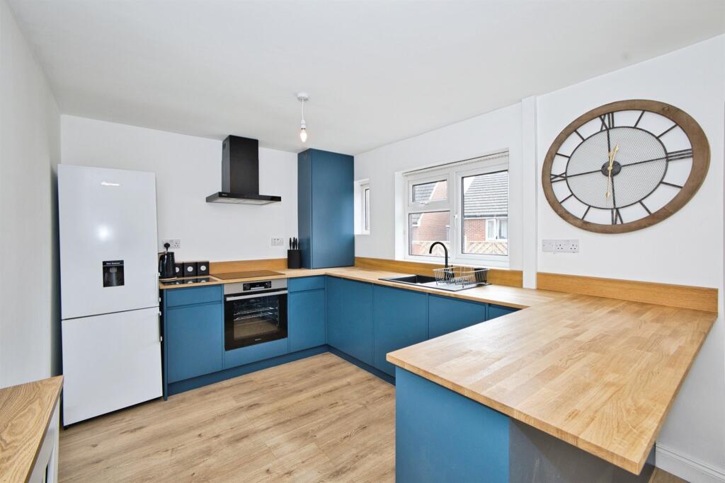 Additional image 4 of St. Johns Road, Yeovil