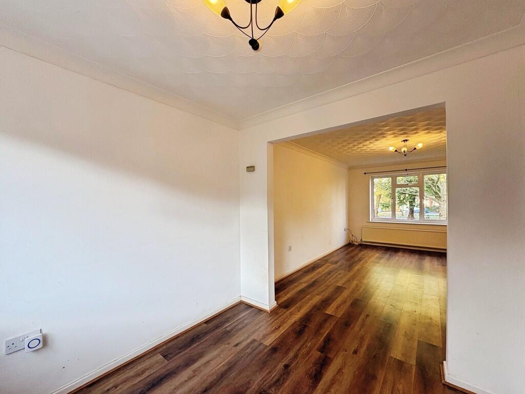 Additional image 17 of Pine Tree Avenue, Yeovil