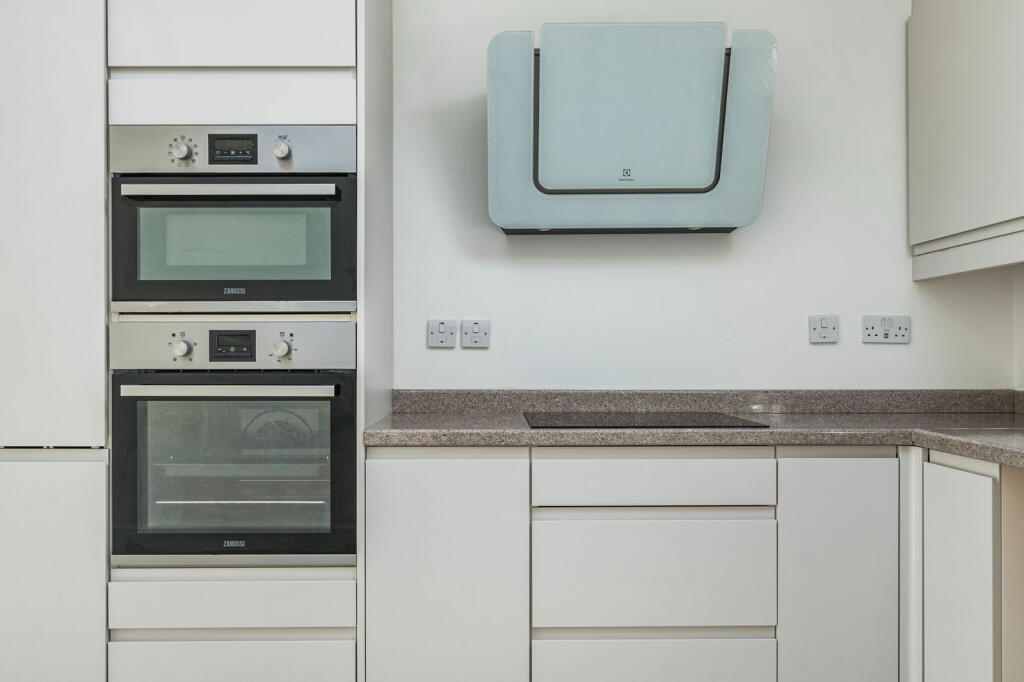 Additional image 5 of Brickhill Cottage, Bath Road, Warminster, BA12 8PF