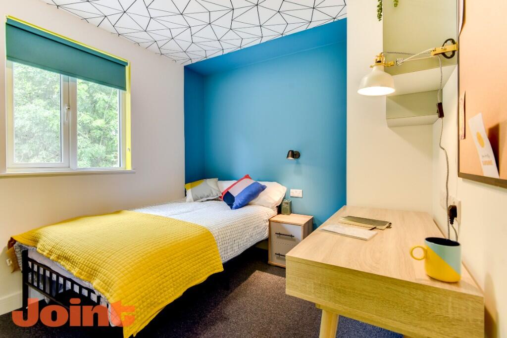 Freeview Road, Bath, Somerset, BA2