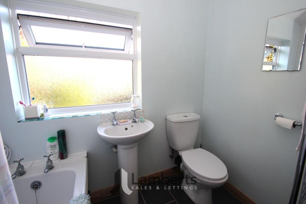 Additional image 12 of Wychwood Drive, Redditch, B97