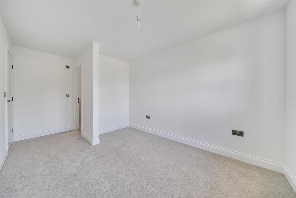 Additional image 18 of The Robins, Frome