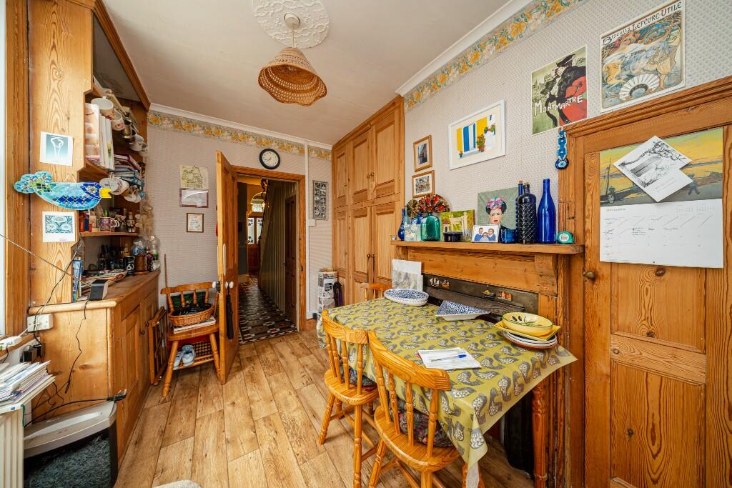 Additional image 7 of Avenue Road, Trowbridge